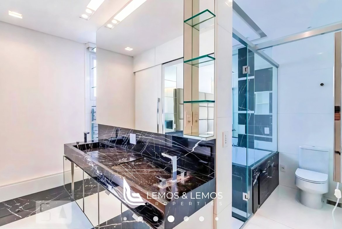 retouch_2024100718262474