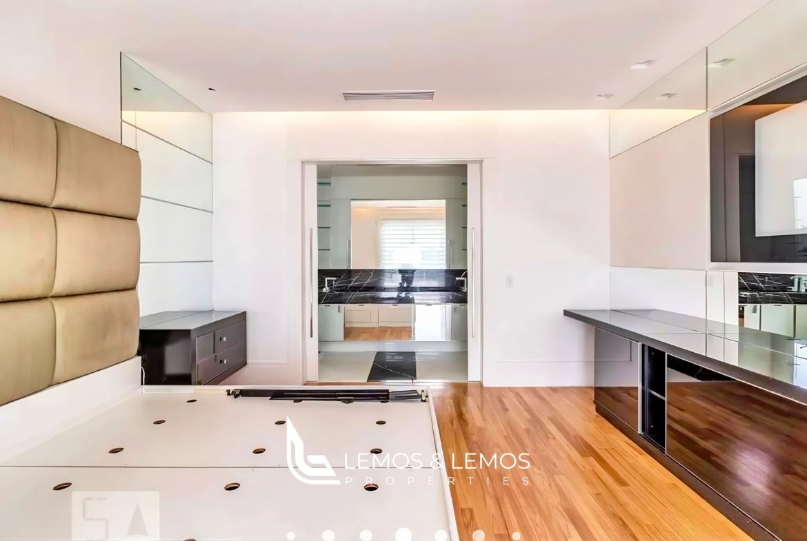 retouch_2024100718273938