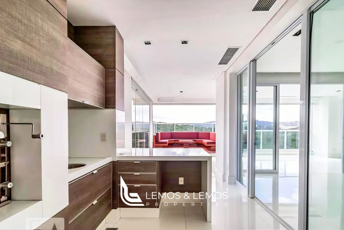 retouch_2024100718292265