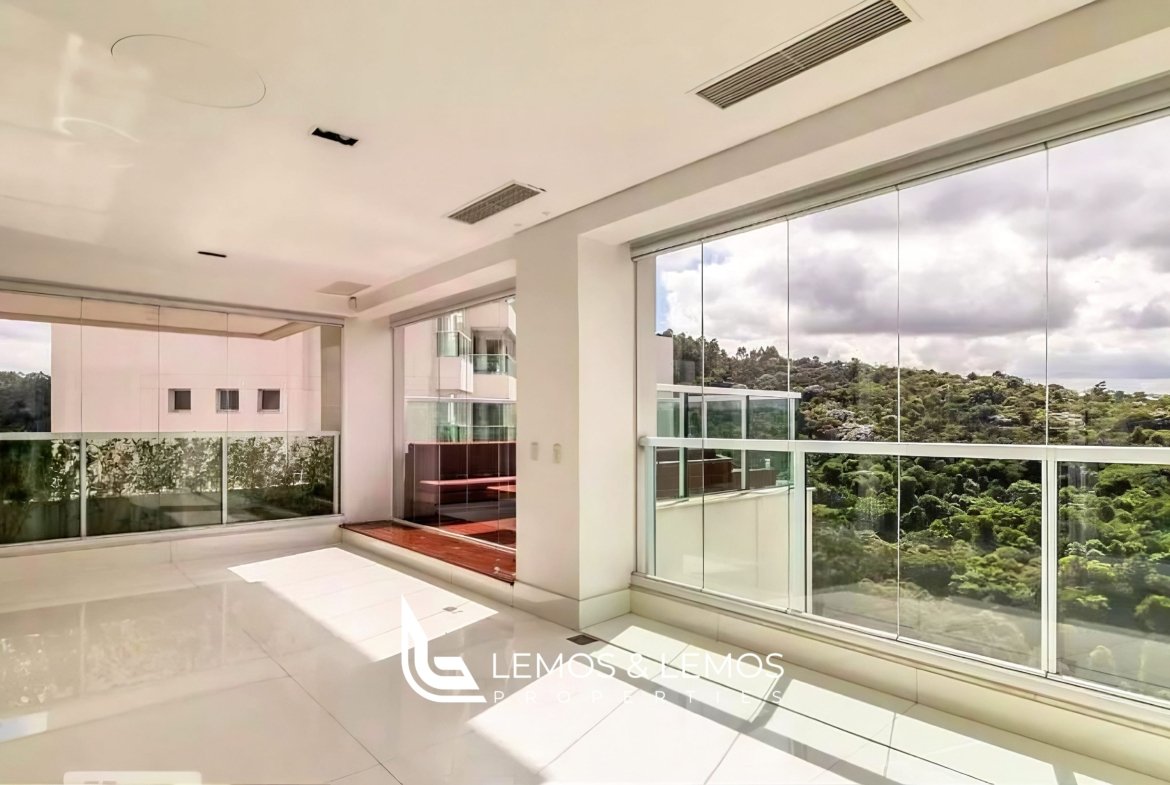 retouch_2024100718305876