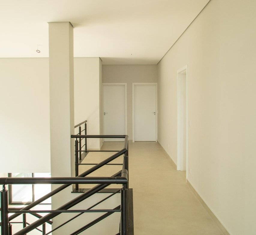 WhatsApp Image 2025-05-08 at 17.30.21 (2)