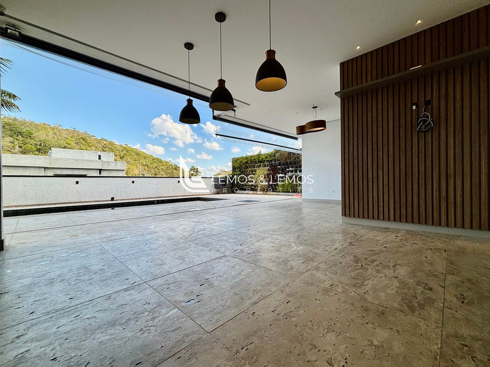 787209D9-DF05-4636-B1F7-6D0C3C85EE3A