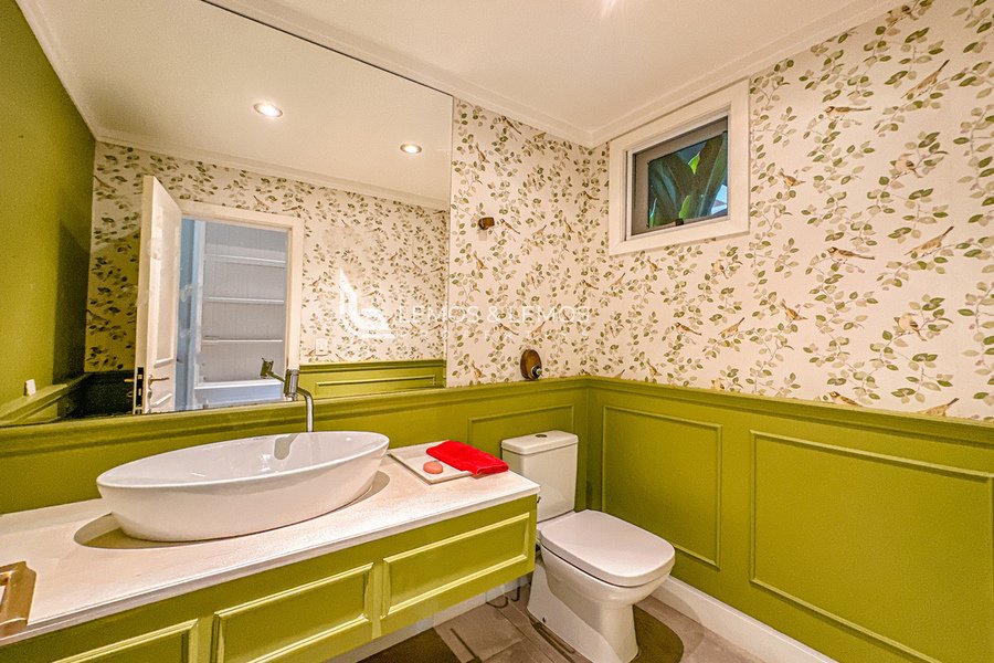 20240903_175702945_iOS